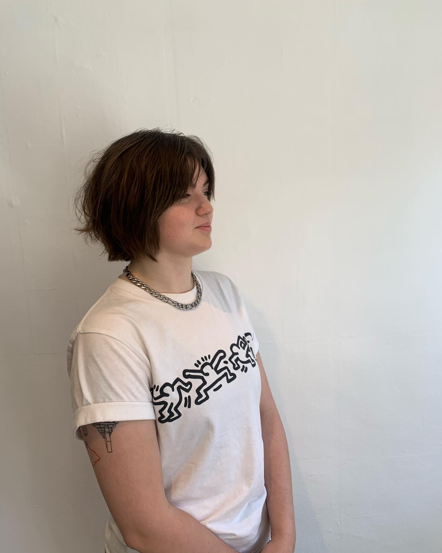 Chic Chestnut Chop with Natural Waves