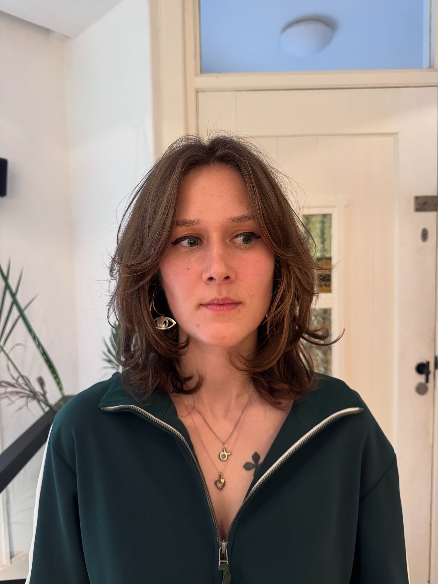 Chic Layered Cut with Soft Waves