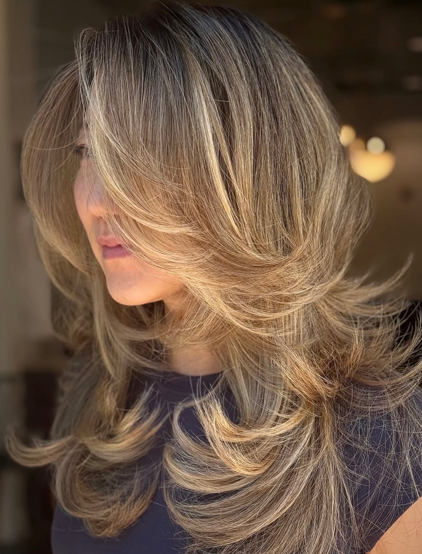 Elegant Layered Haircut with Soft Waves