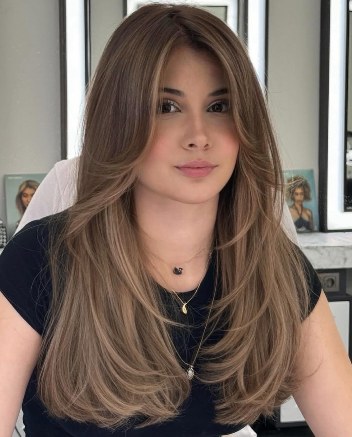 Softly Layered Long Hair with Subtle Highlights
