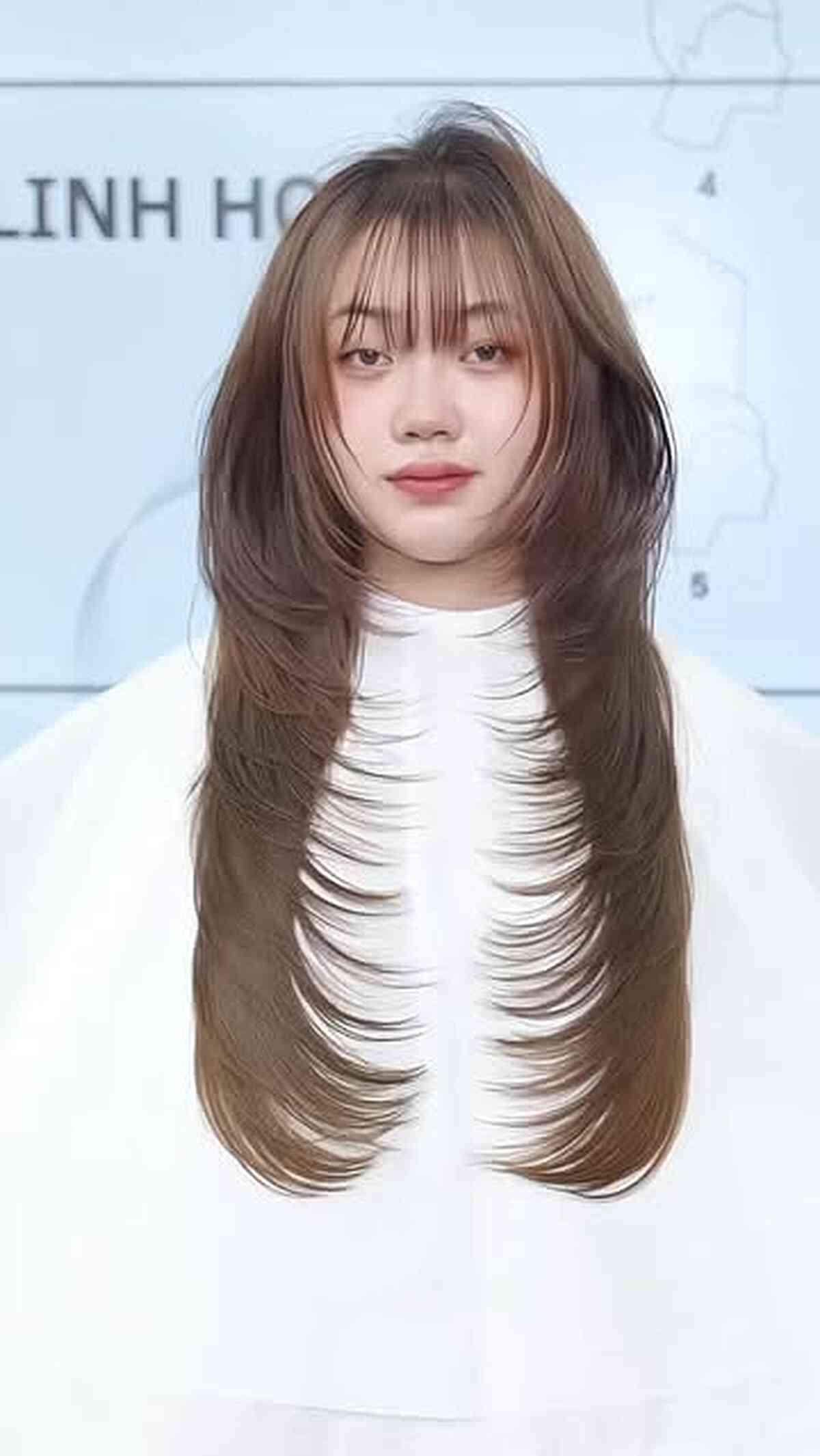 Chic Wispy Bangs with Layered Lengths