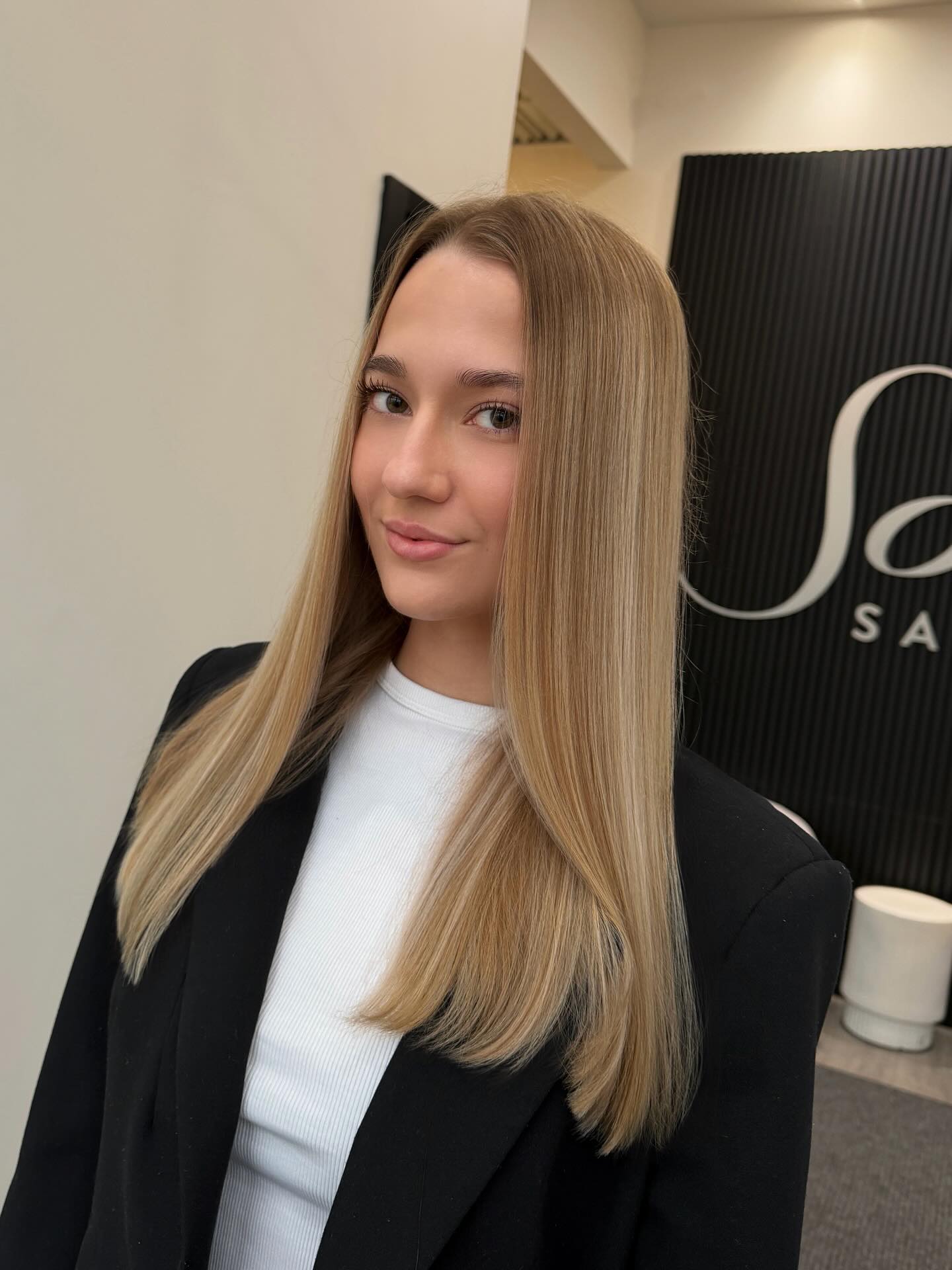 Sleek Long Cut with Subtle Rounded Ends