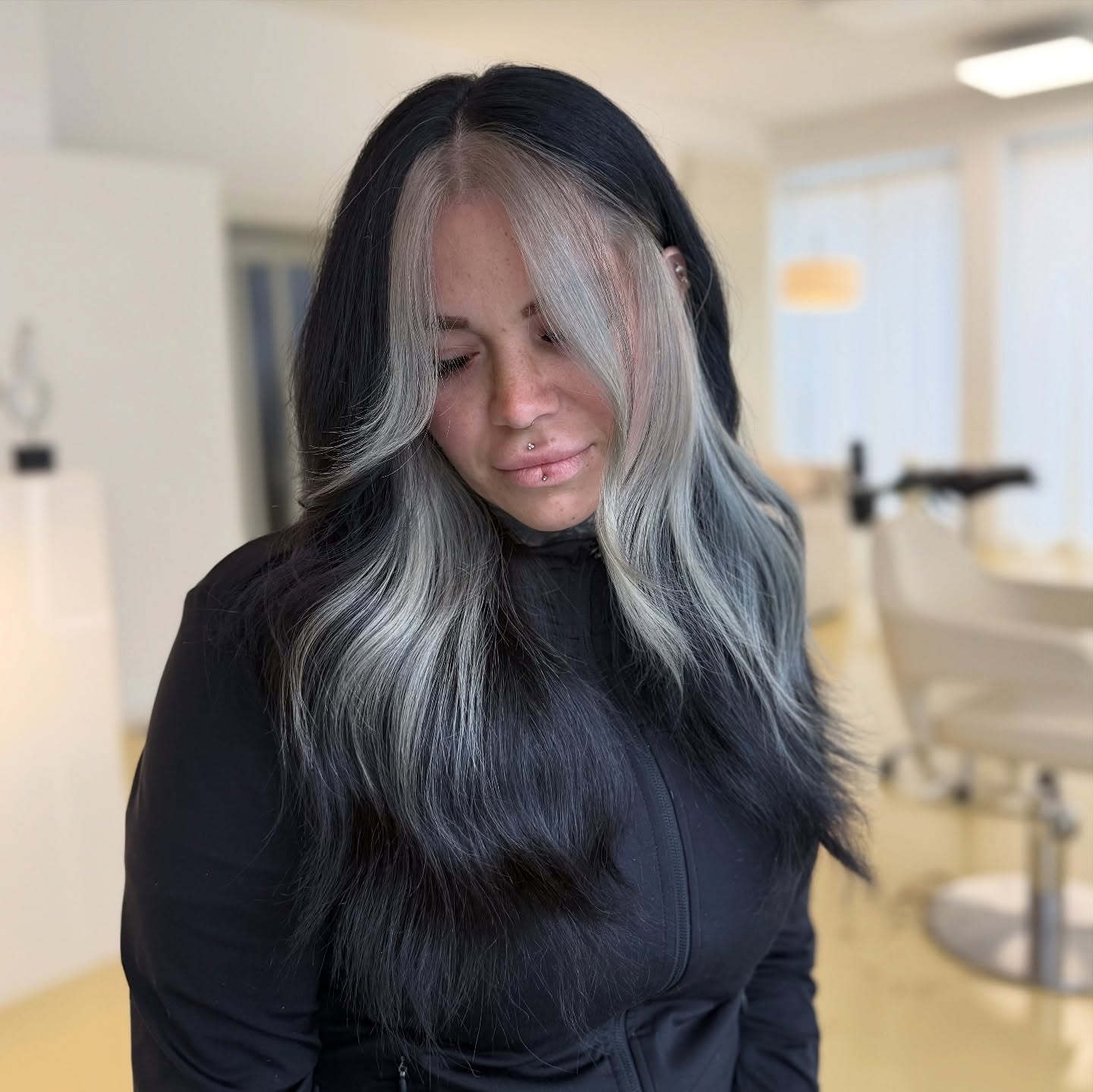 Striking Black and Silver Ombre Waves