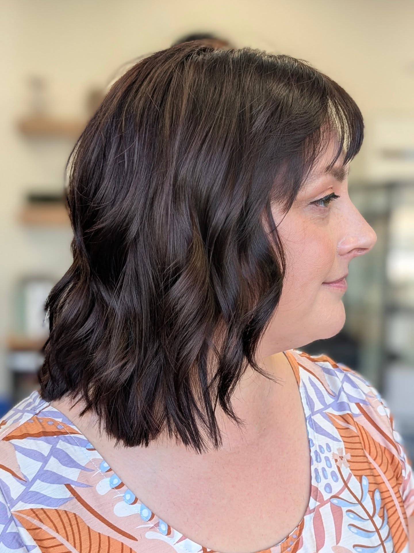 Textured Chocolate Layered Shoulder-Length Cut with Soft Waves