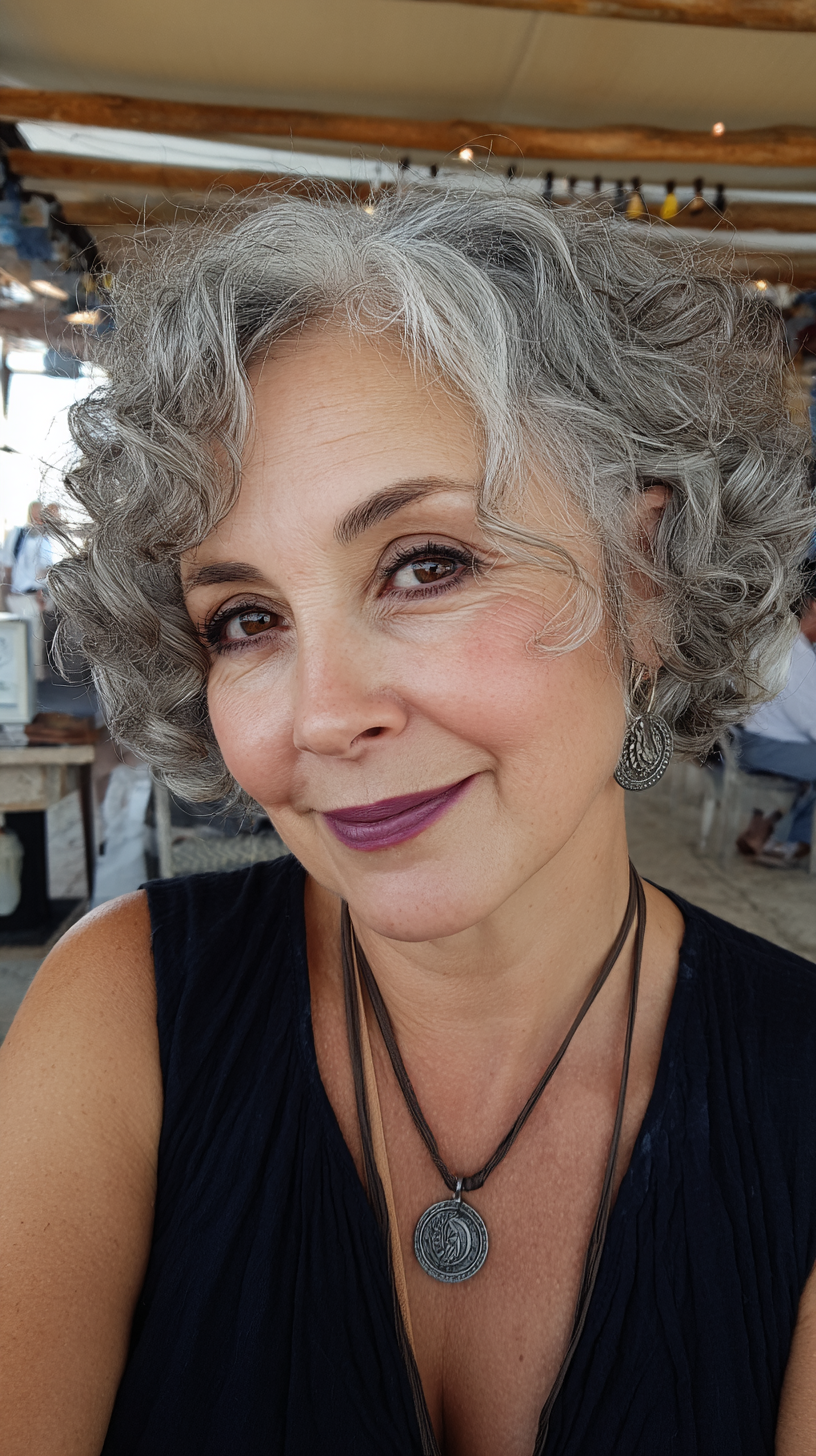 Chic Curly Bob with Soft Volume for Round Faces