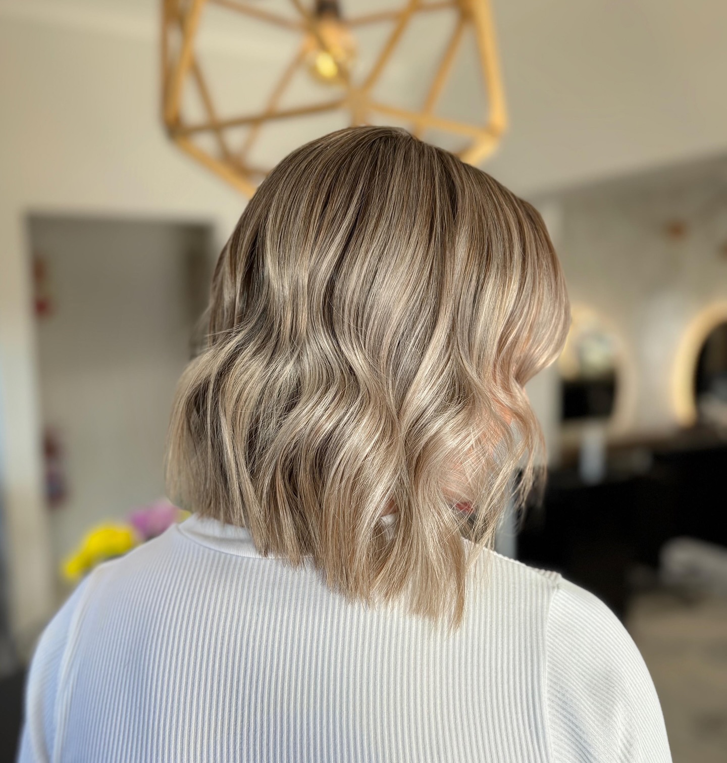 Textured Beachy Bob with Subtle Highlights
