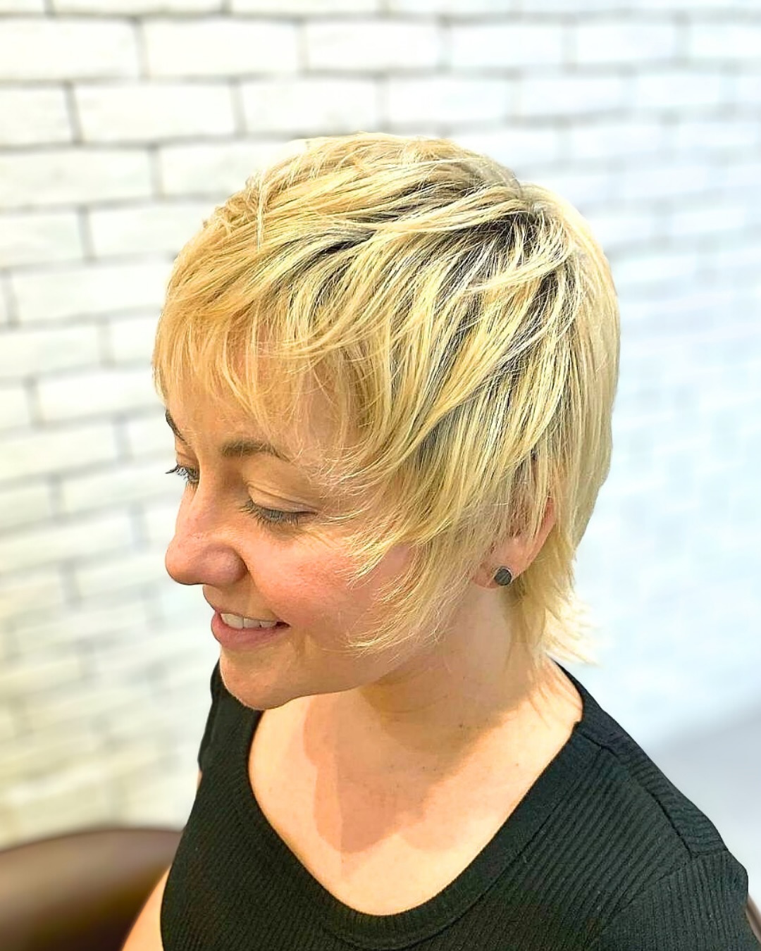 Blonde Textured Pixie with Dynamic Contrast