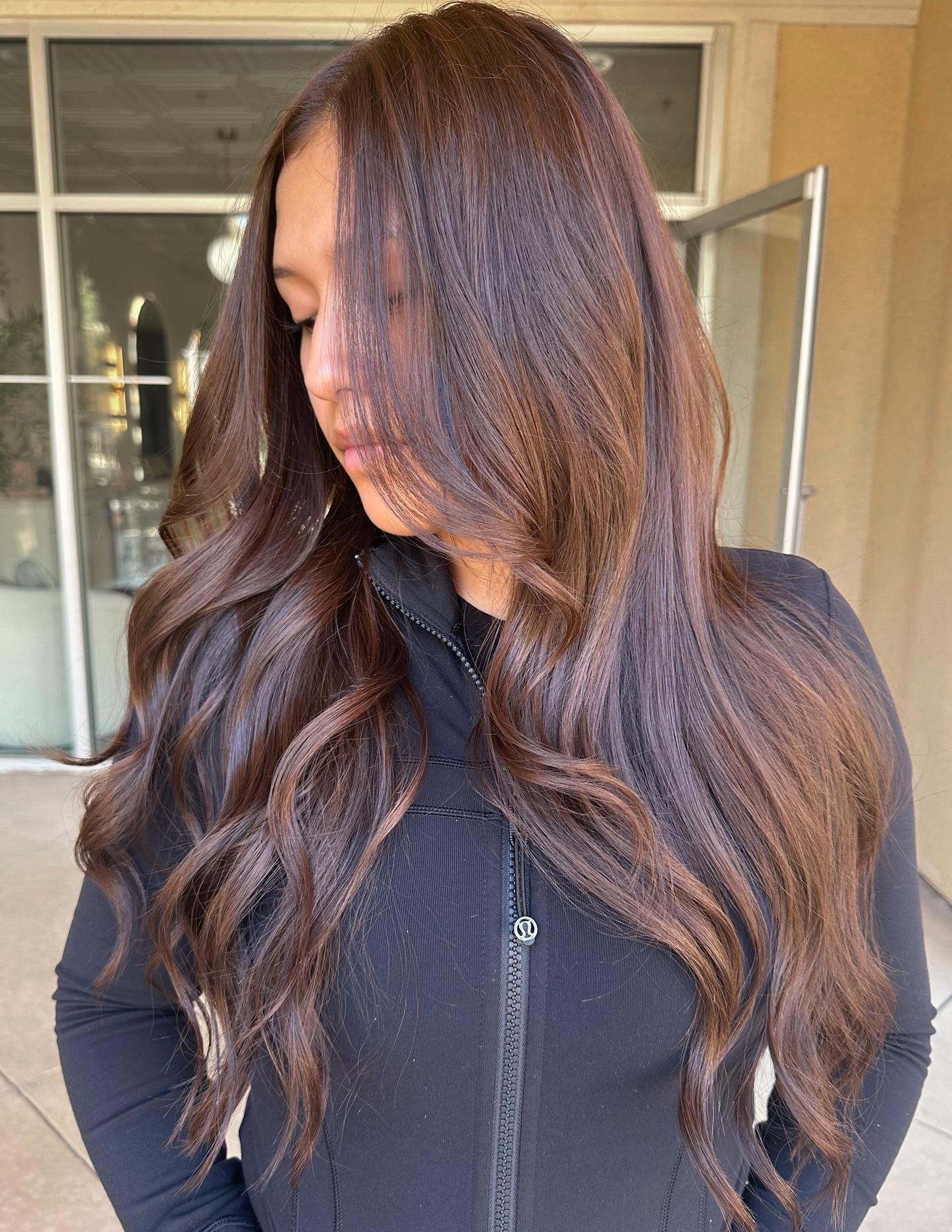 Elegant Brunette Waves with Subtle Balayage