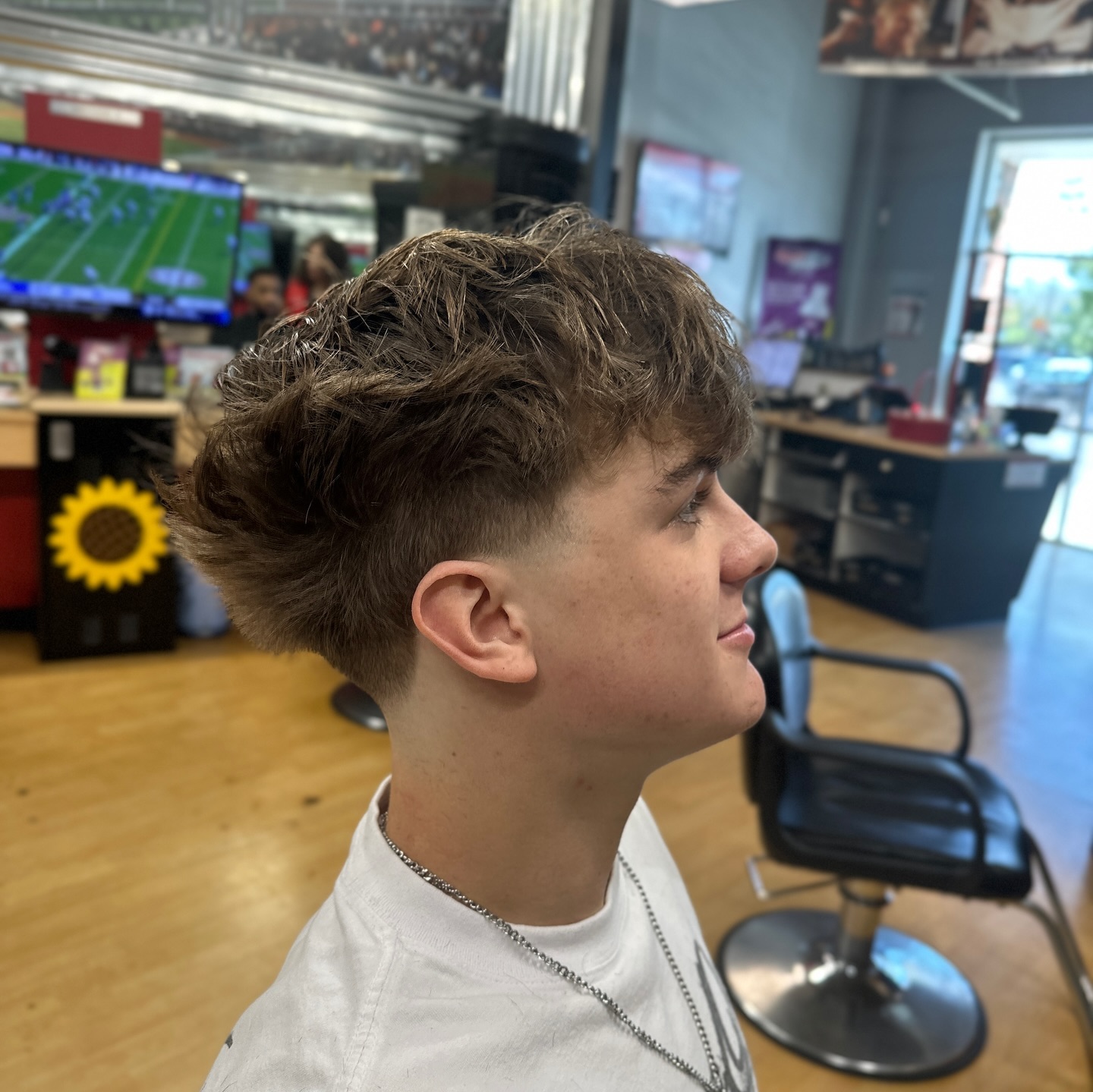 Chic Textured Taper Fade with Soft Volume