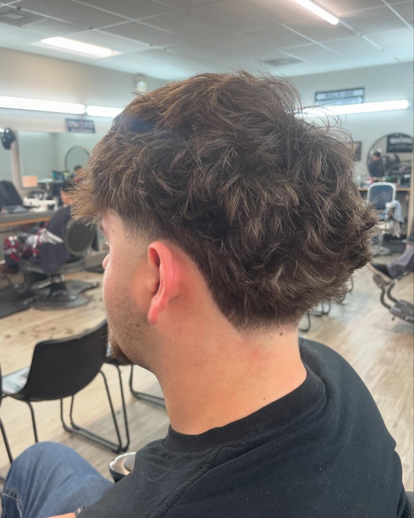 Textured Curly Blowout with Tapered Back