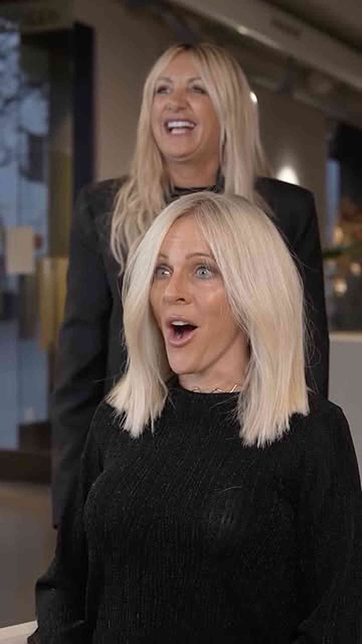 Stylish Platinum Blonde Lob with Subtle Layers