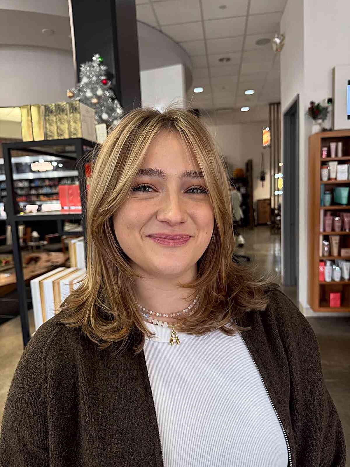Stylish Mid-Length Blonde Hair with Curtain Bangs