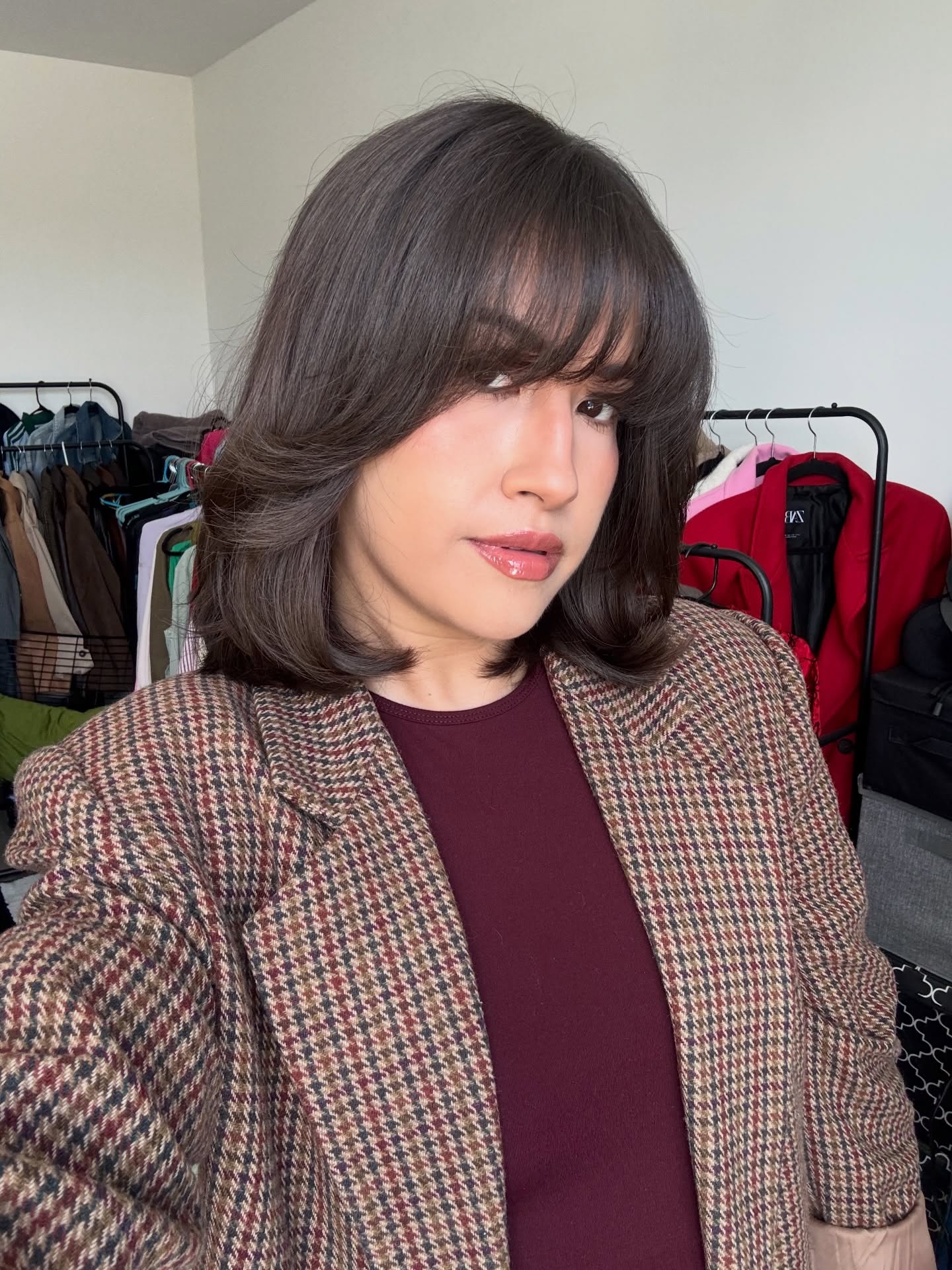 Brunette Shoulder-Grazing Cut with Blown-Out Curtain Fringe and Rounded Ends