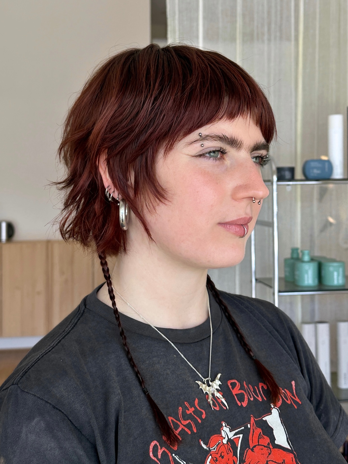 Choppy Copper Mullet-Edge Shag with Short Textured Fringe