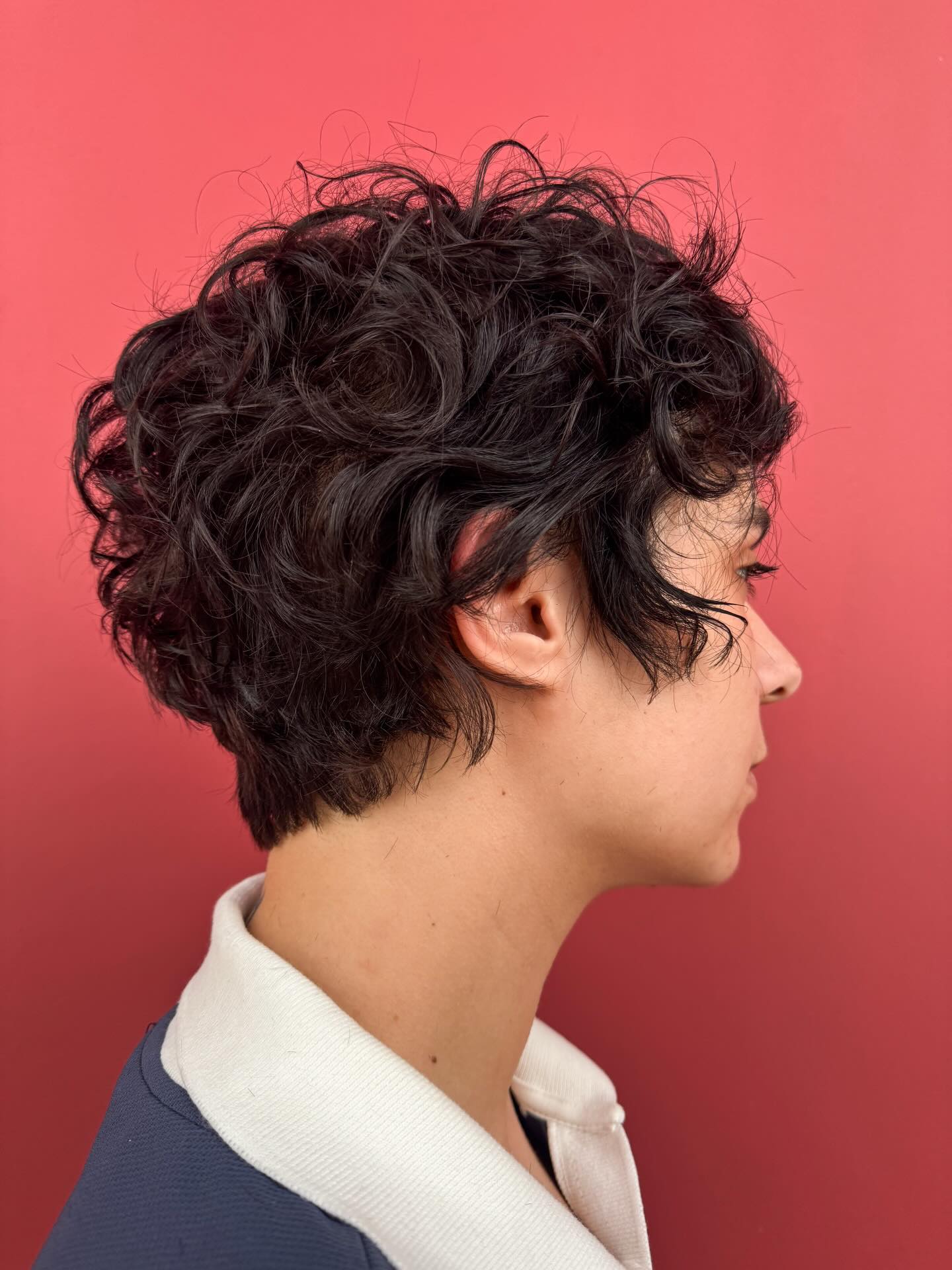 Curly Tousled Short Pixie with Tapered Nape and Face‑Framing Wisps