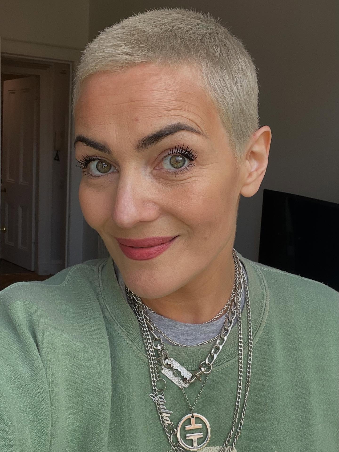 Platinum Ash Micro-Buzz with Soft Root Shadow
