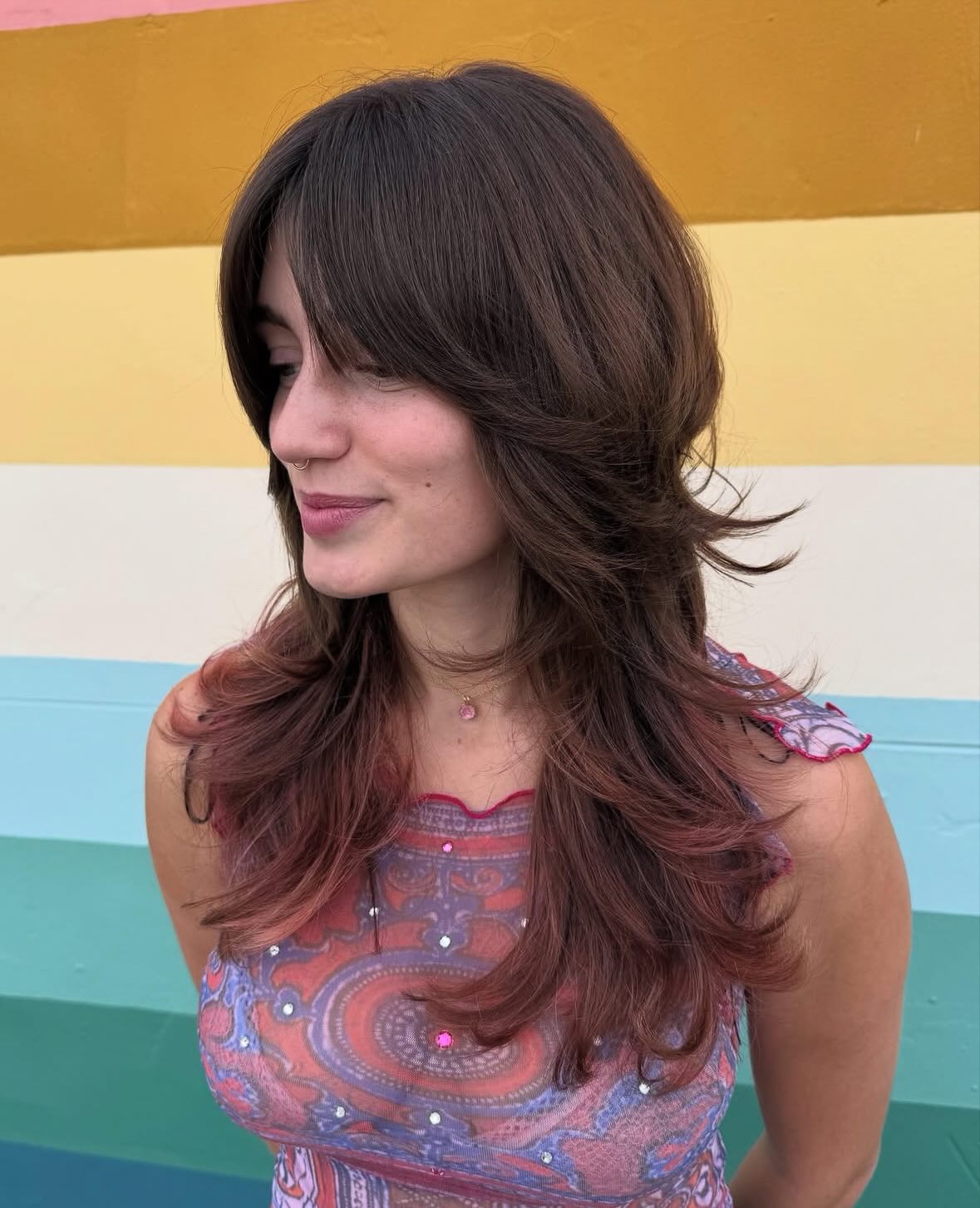 Rounded Feathered Layers with Rose-Tinted Underlayer