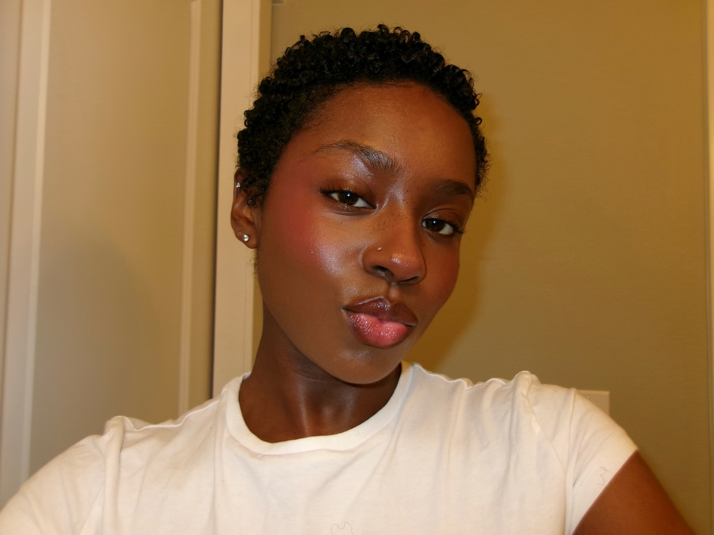 Short Tapered TWA with Defined Micro-Coils