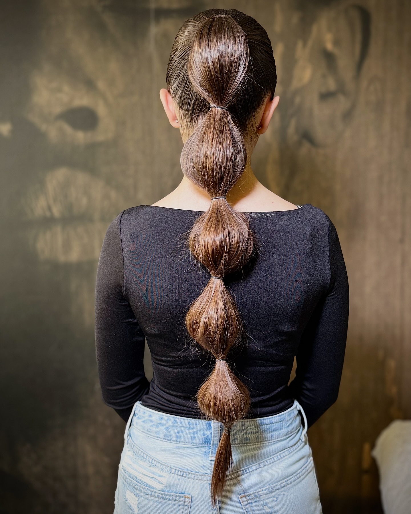 Sleek Multi-Bubble Low Ponytail with Tensioned Sections