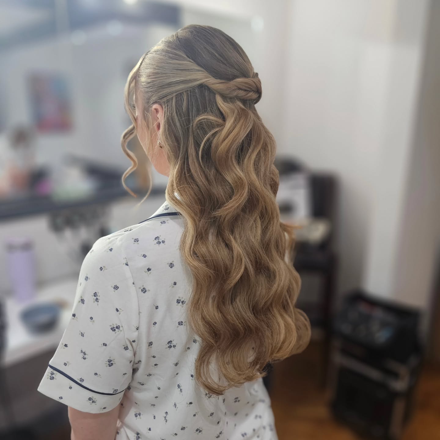 Twisted Half-Up with Marcel S-Waves and Low‑Contrast Balayage