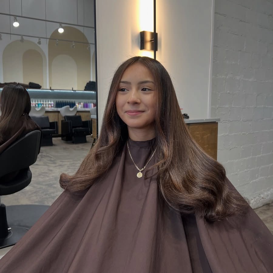 Long Glossy Curtain-Sliced Layers with Rounded Blowout Ends