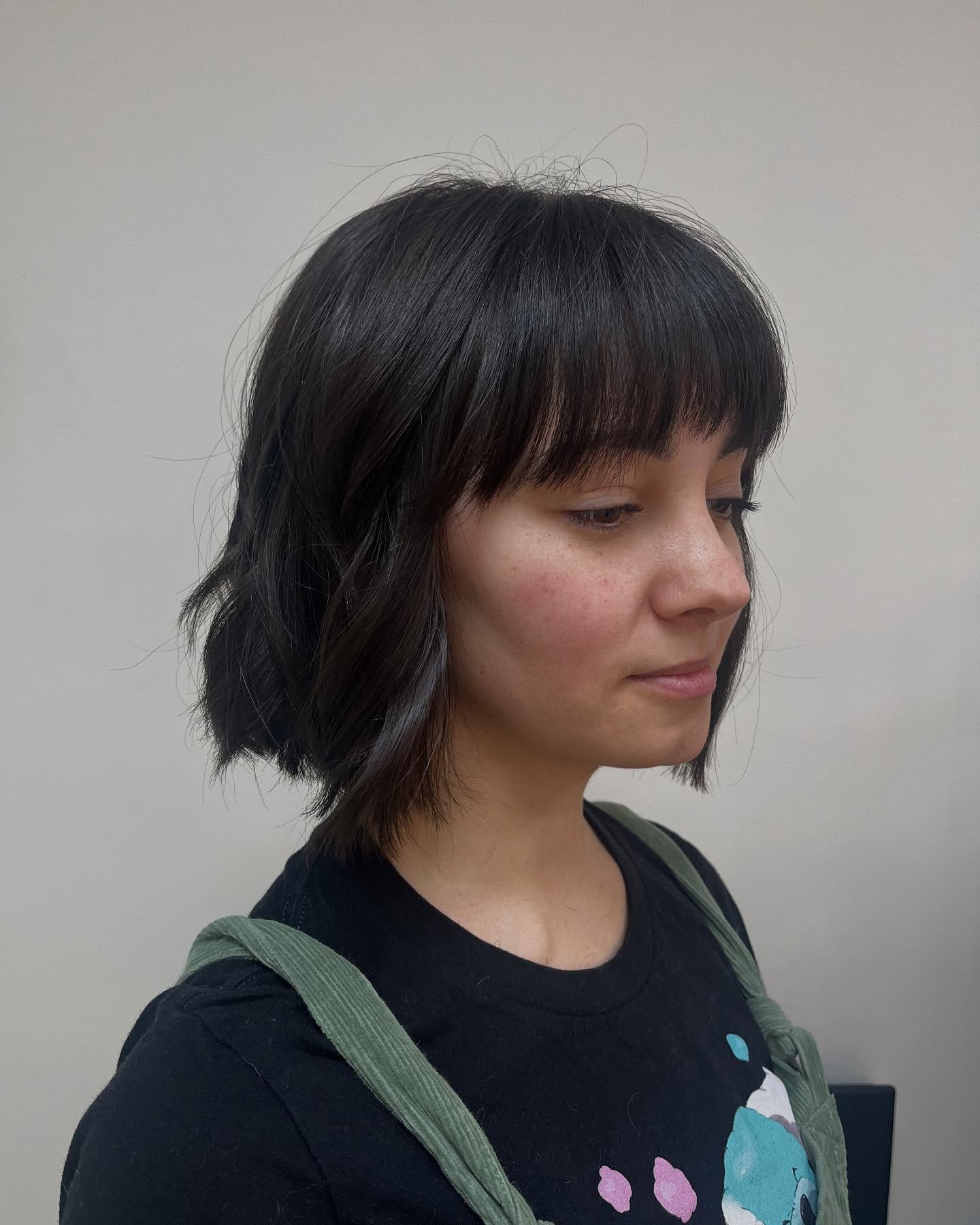 Piecey Chin-Length Bob with Blunt Brow-Grazing Fringe
