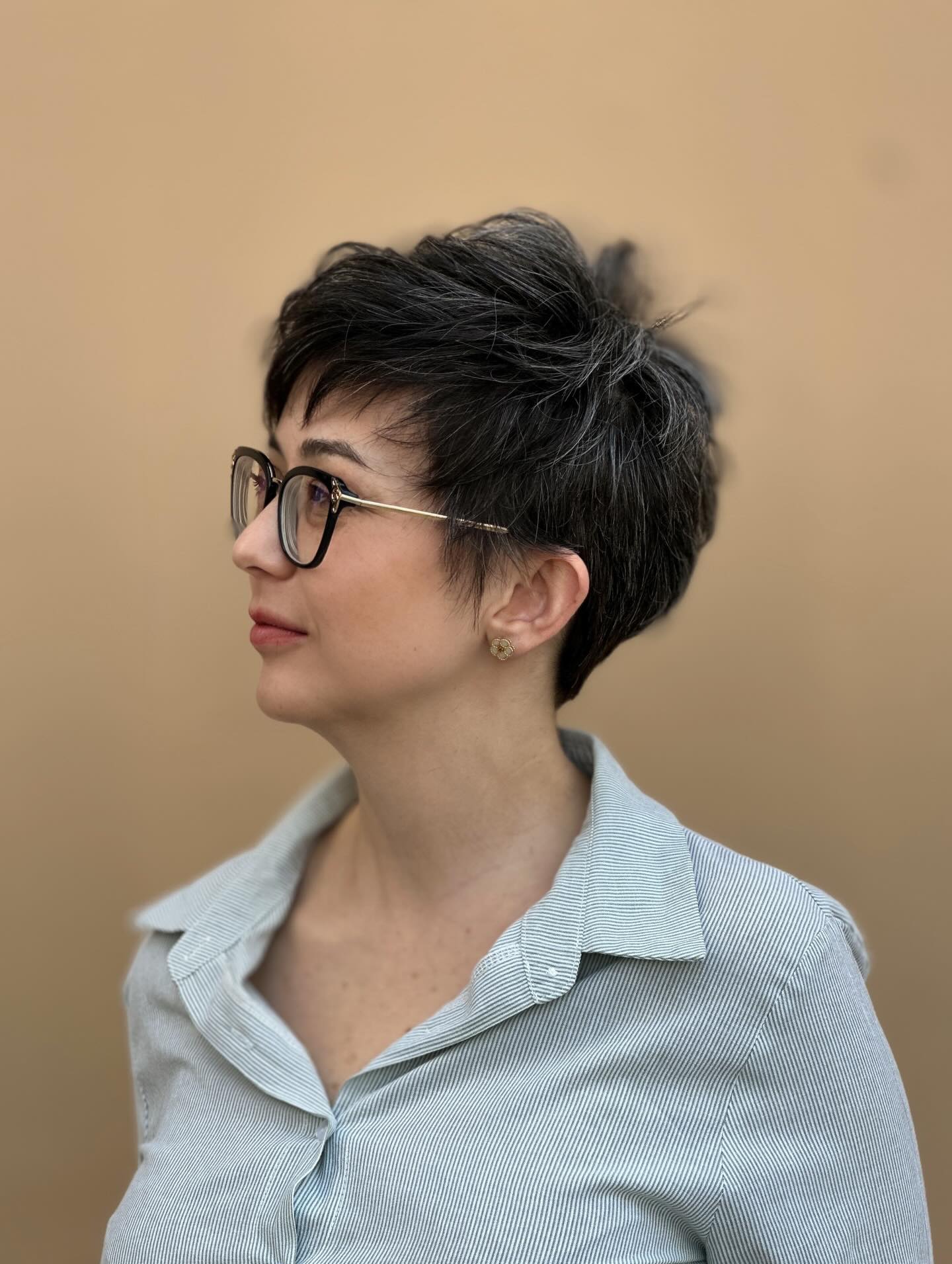 Salt-and-Pepper Choppy Pixie with Crown Height