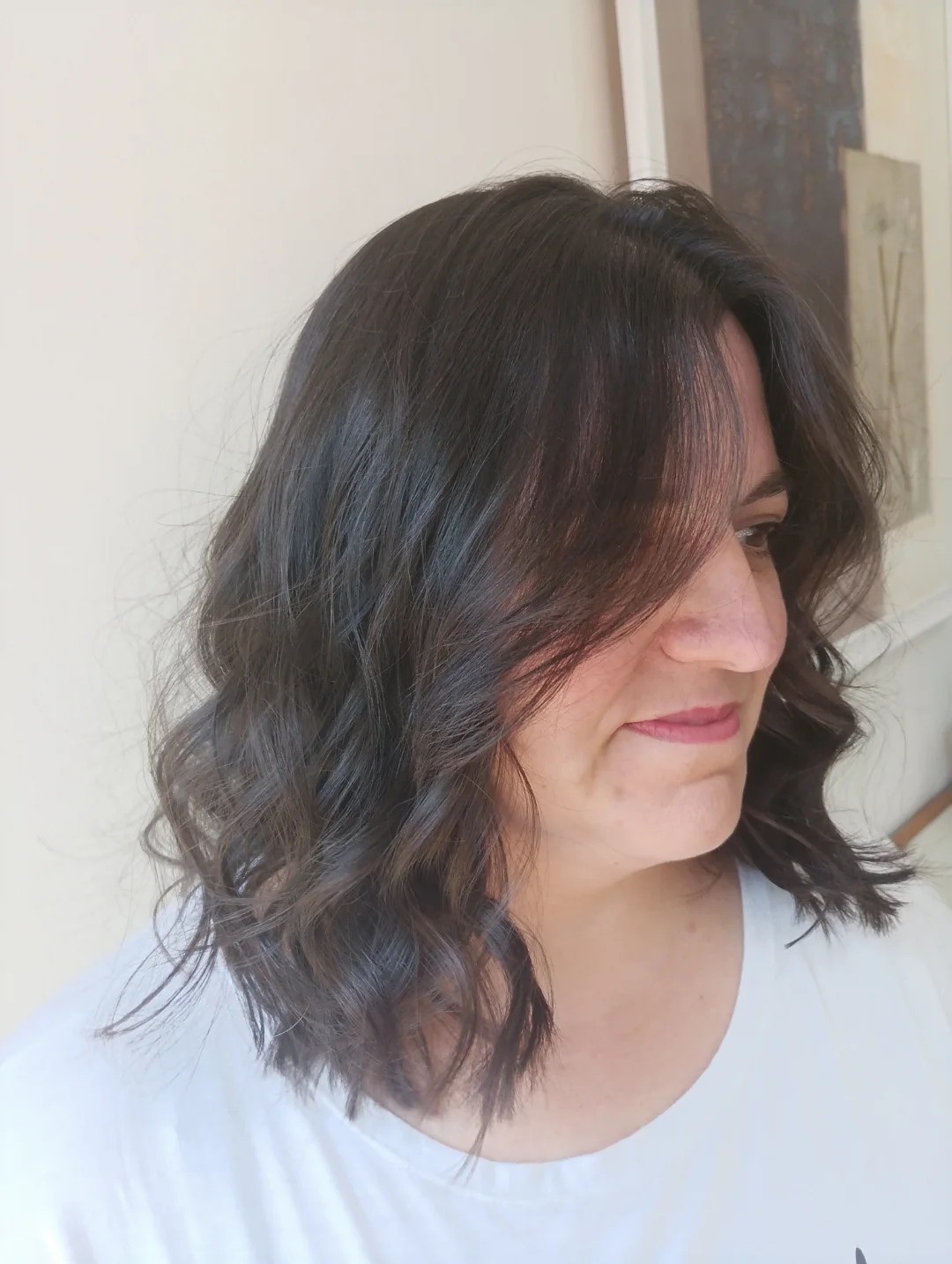 Soft Layered Shoulder-Length Lob with Face-Framing Fringe