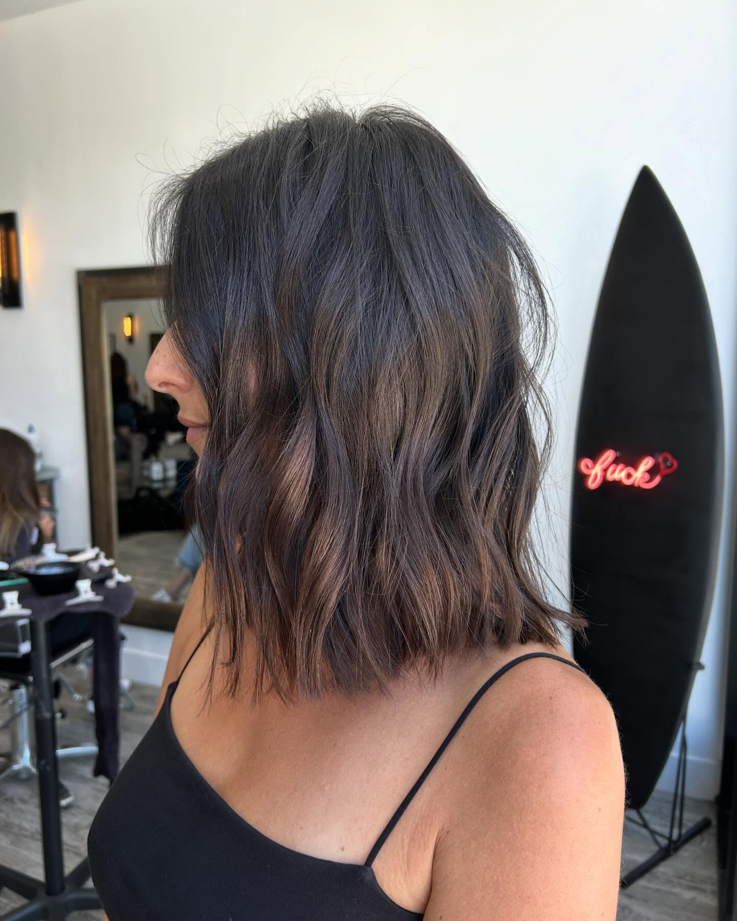 Wavy Collarbone-Length Blunt Lob with Soft Root Smudge