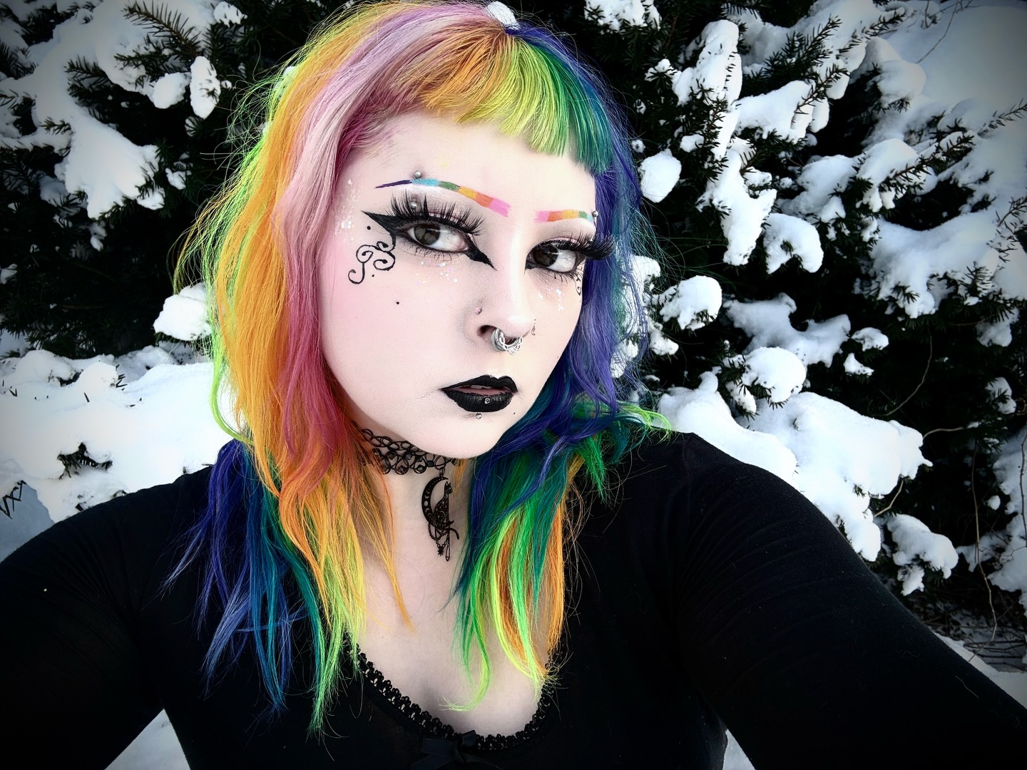 Rainbow-Sectioned Shag with Micro Blunt Bangs