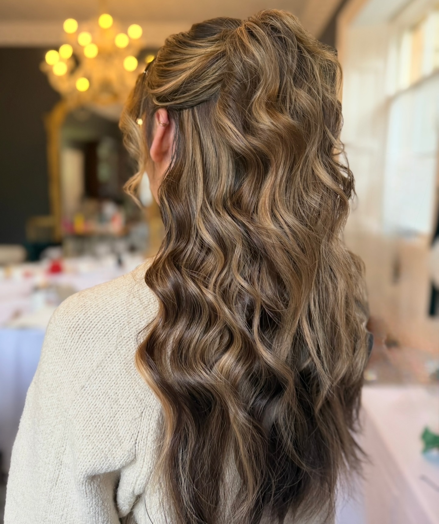 Sunlit Caramel Balayage with Textured S-Waves