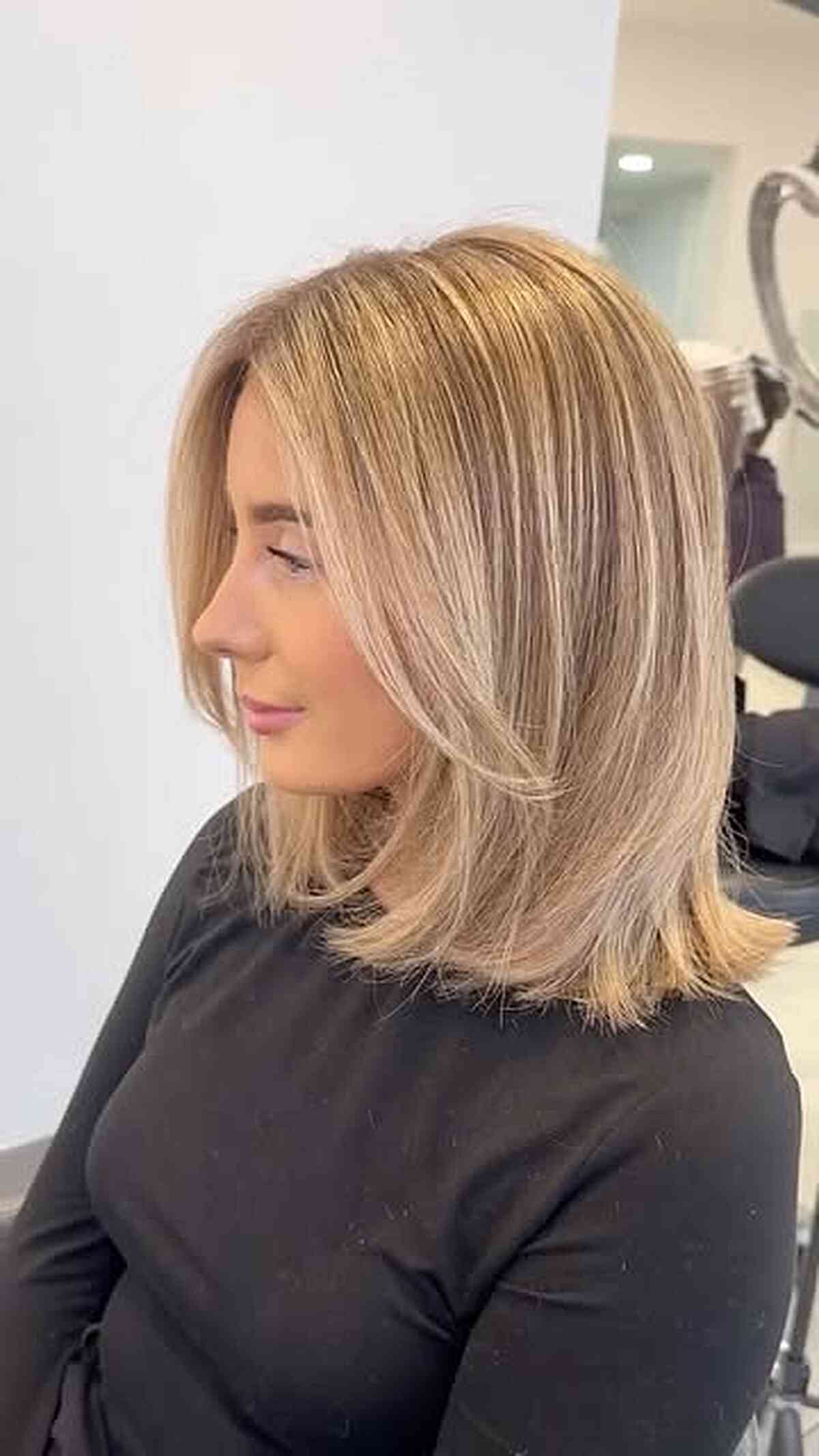 Beige Blonde Contoured Layered Lob