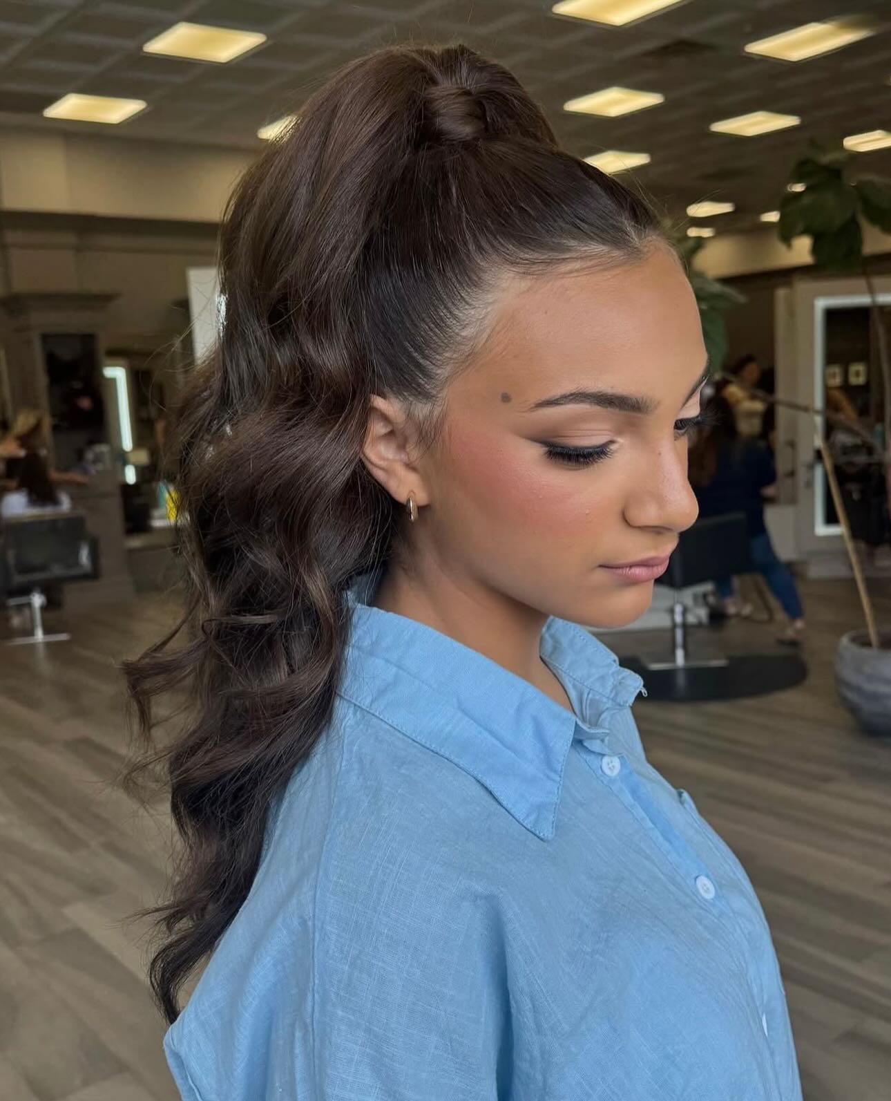 High Wrapped Pony with S-Shaped Waves