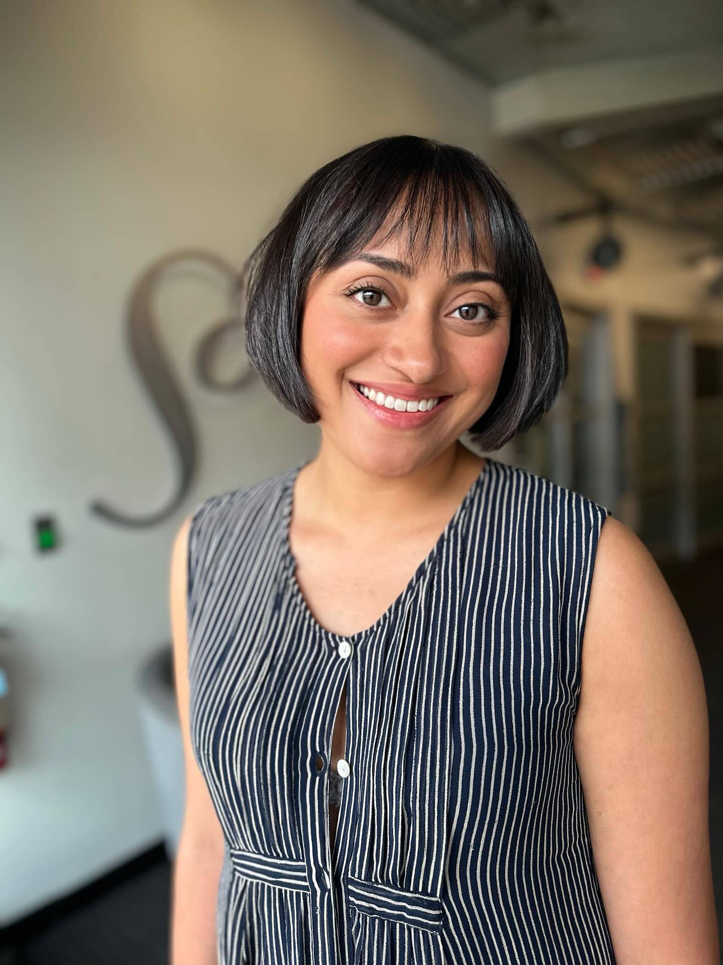 Soft Jaw-Length Concave Bob with Wispy Micro-Bangs