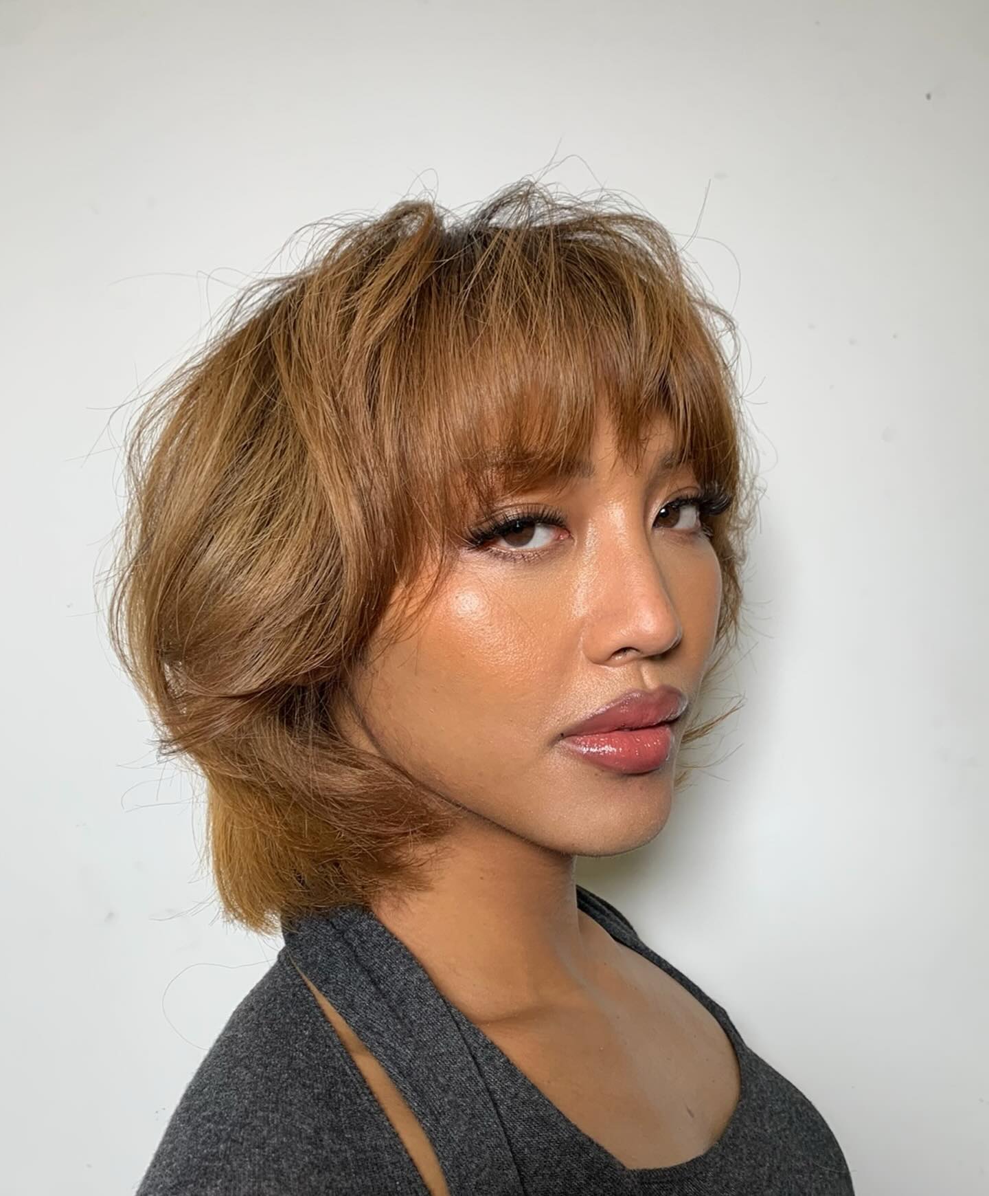 Caramel Layered Jaw-Grazing Shag with Airy Crown Lift and Short Fringe