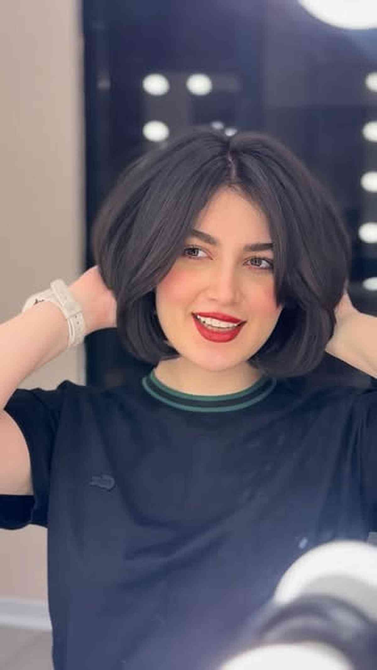 Stylish Midnight Charcoal Airy Bob Curve