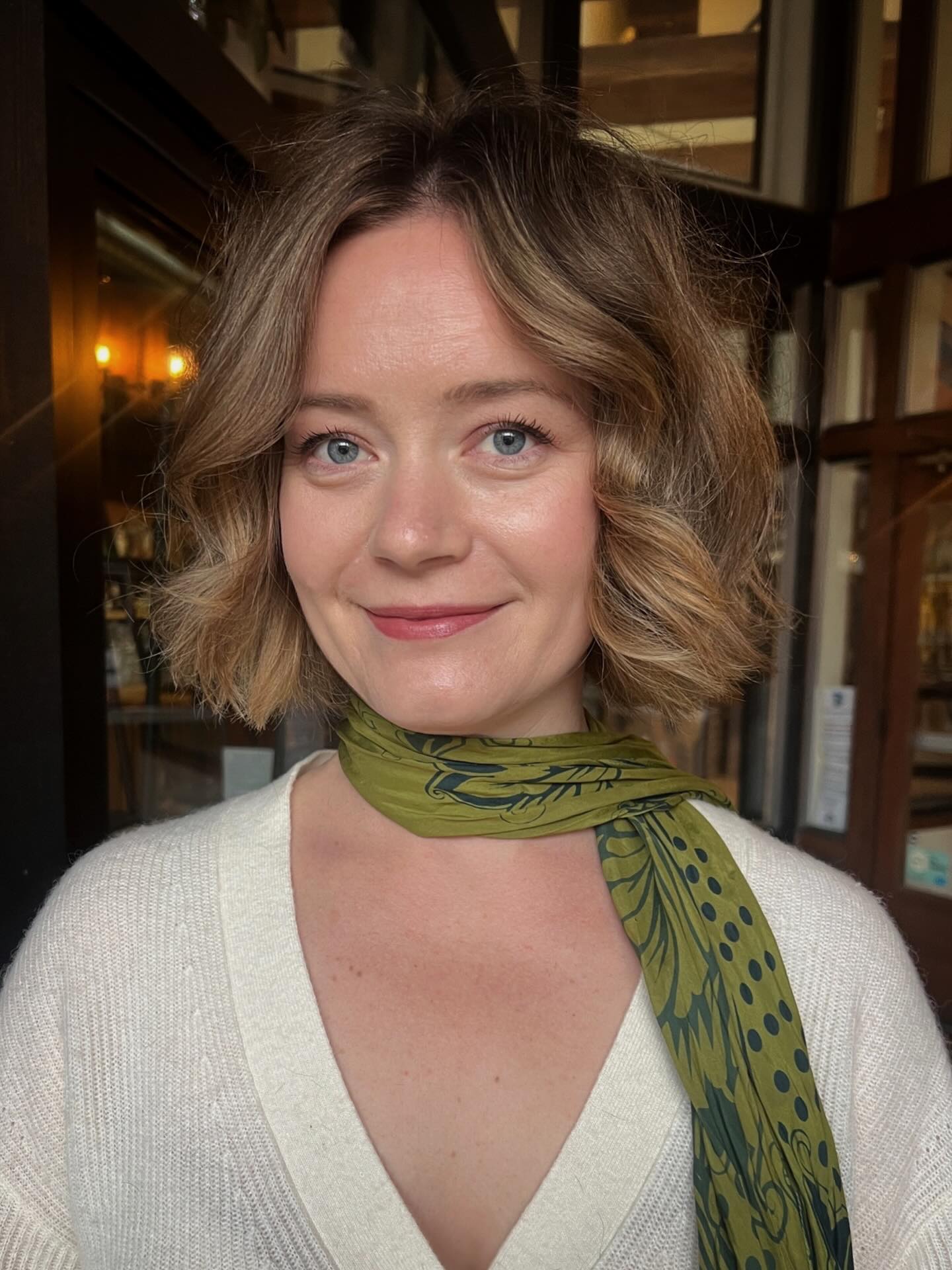Bronde Chin-Length Textured Bob with Root-Smudge and Curtain Part