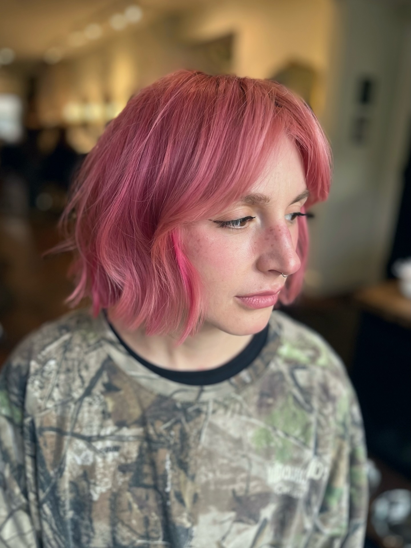 Pastel Pink Textured Chin-Length Bob with Bright Money Piece
