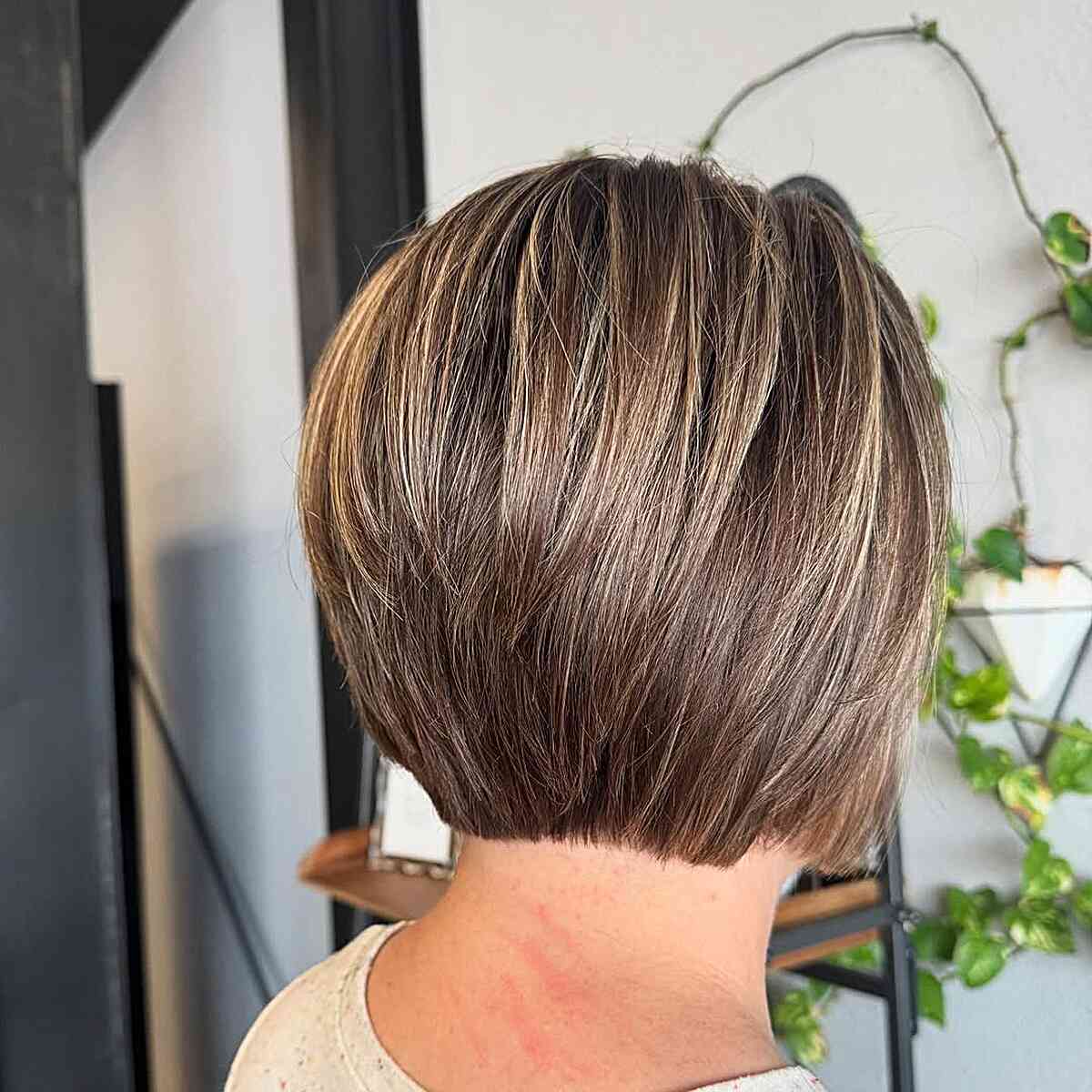 Sleek Short Bob with Subtle Highlights