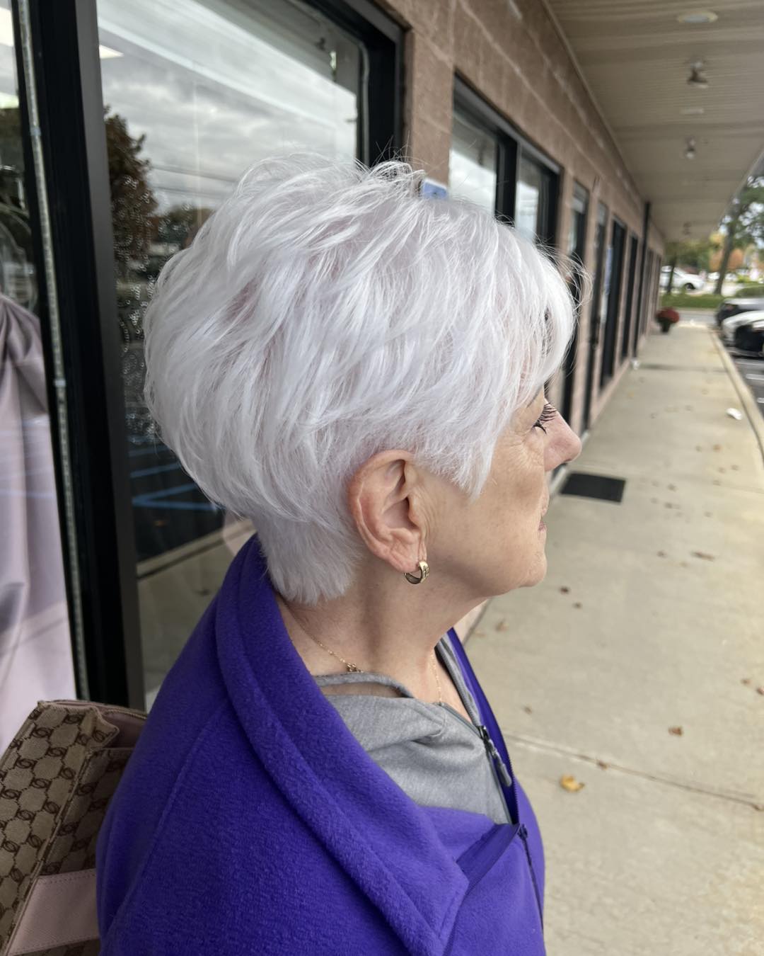 Porcelain White Stacked Pixie with Micro-Sliced Crown