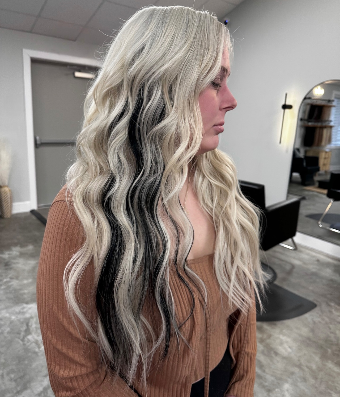 Platinum Waves with Dramatic Black Peekaboo Panels