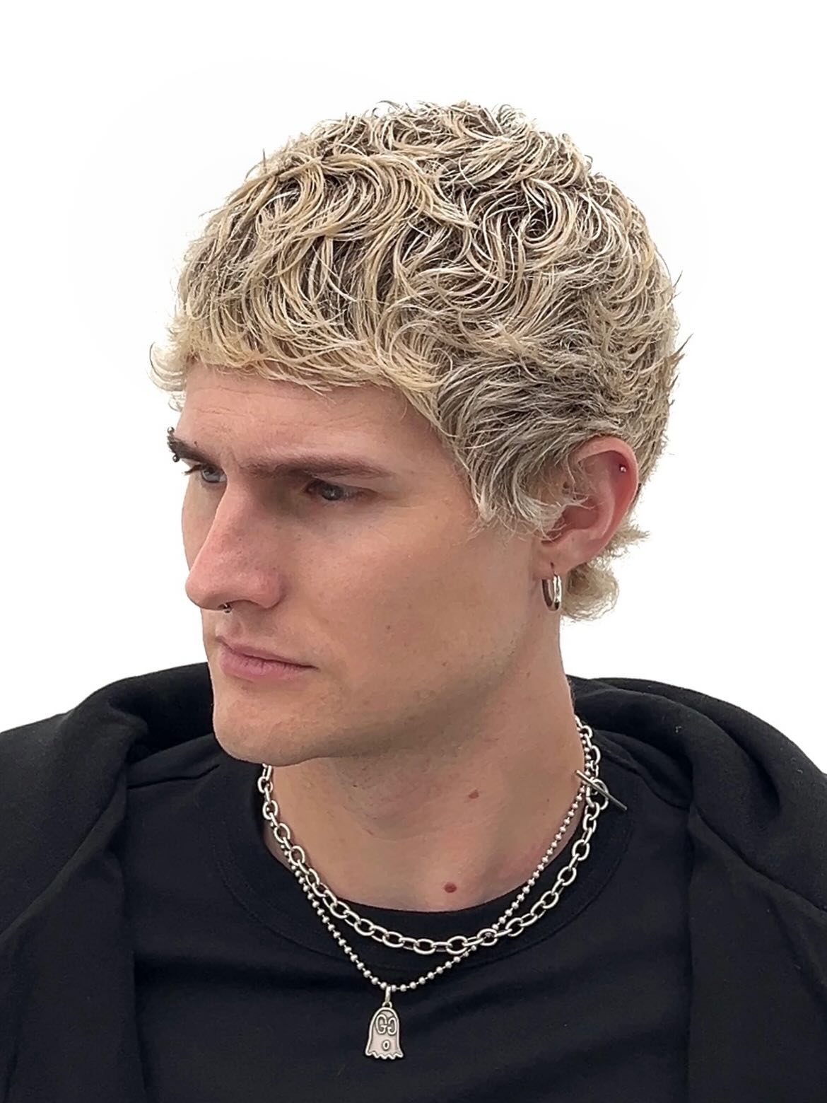 Platinum Textured Crop with Subtle Nape Extension