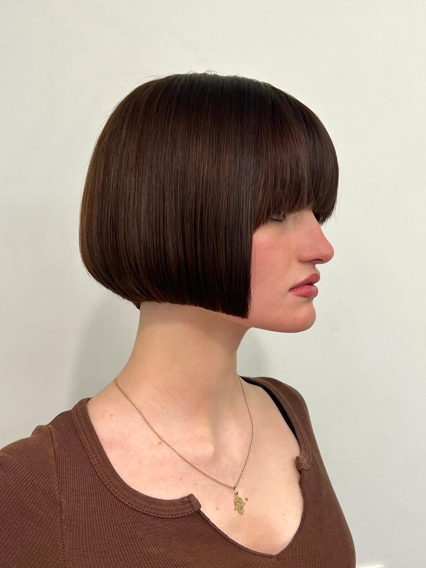 Precision Angled Micro Bob with Full Blunt Fringe