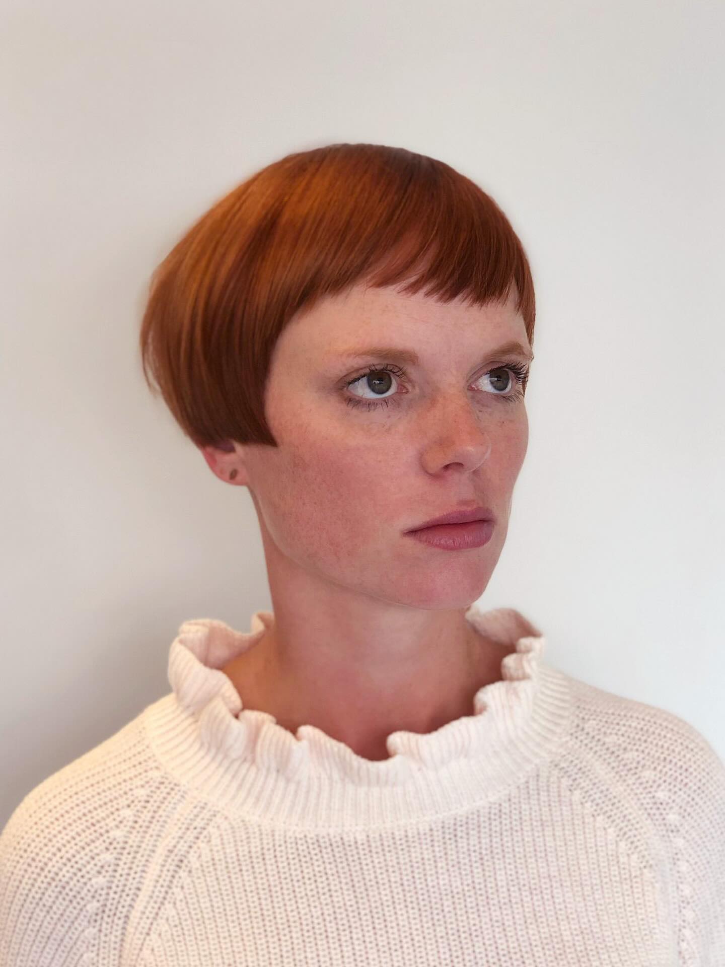Rounded Copper Precision Micro Bob with Cropped Blunt Fringe