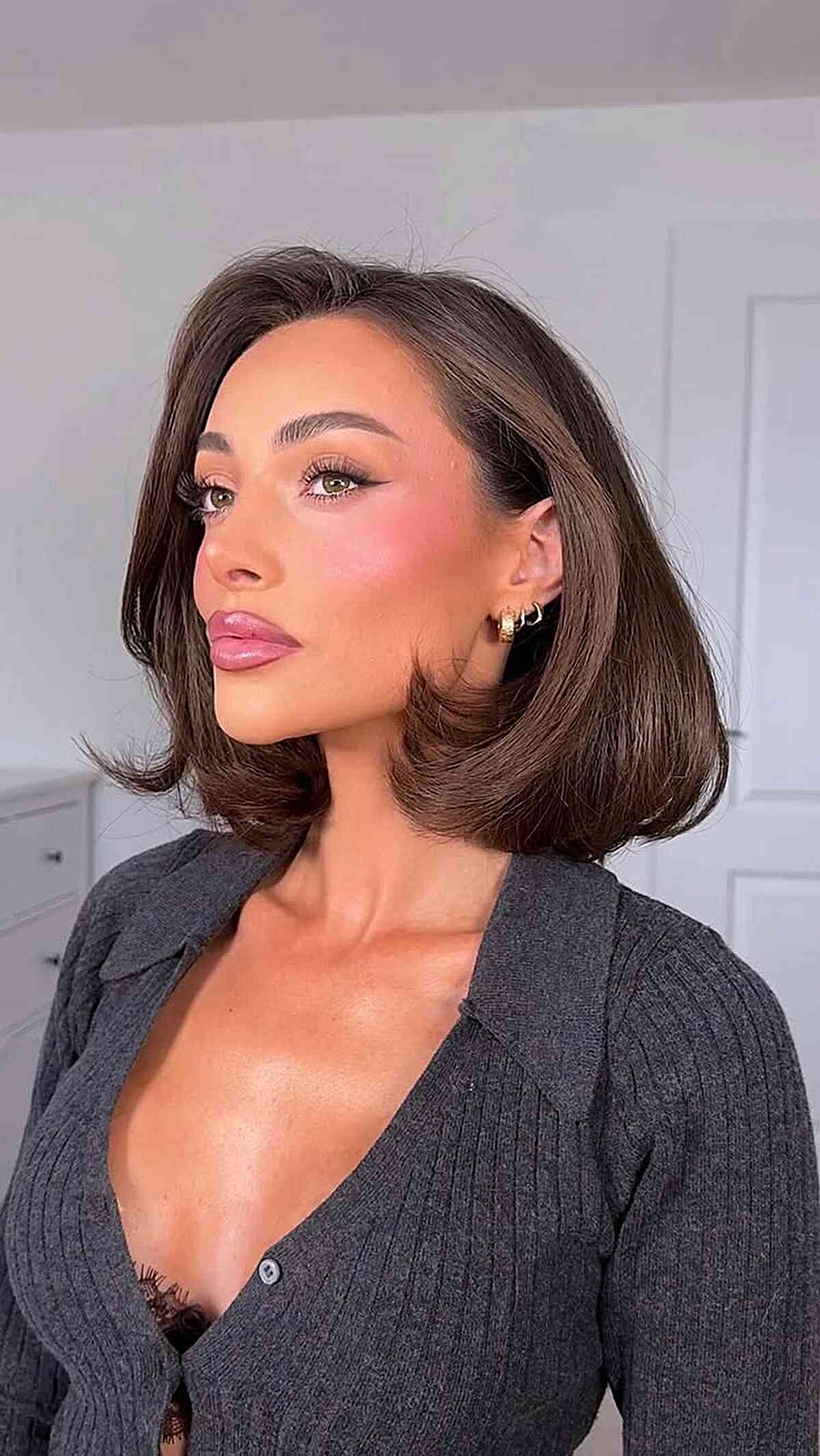 Polished Chestnut Flipped-Under Classic Bob