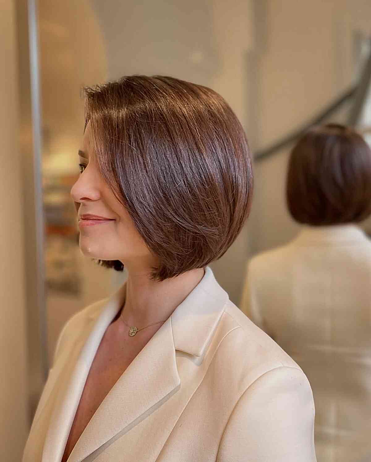 Sleek Graduated Bob with Subtle Shine