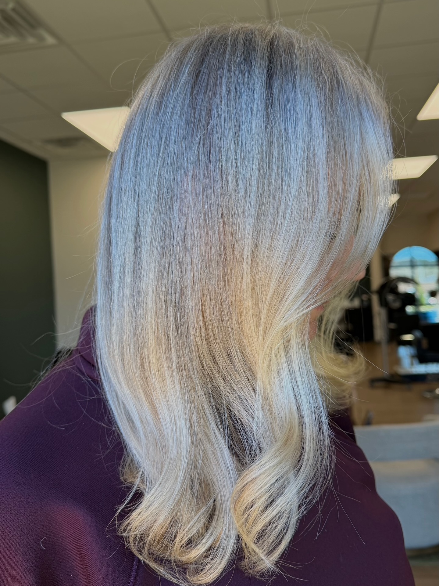 Soft Silver-Blend Mid-Length Layers with Root Smudge