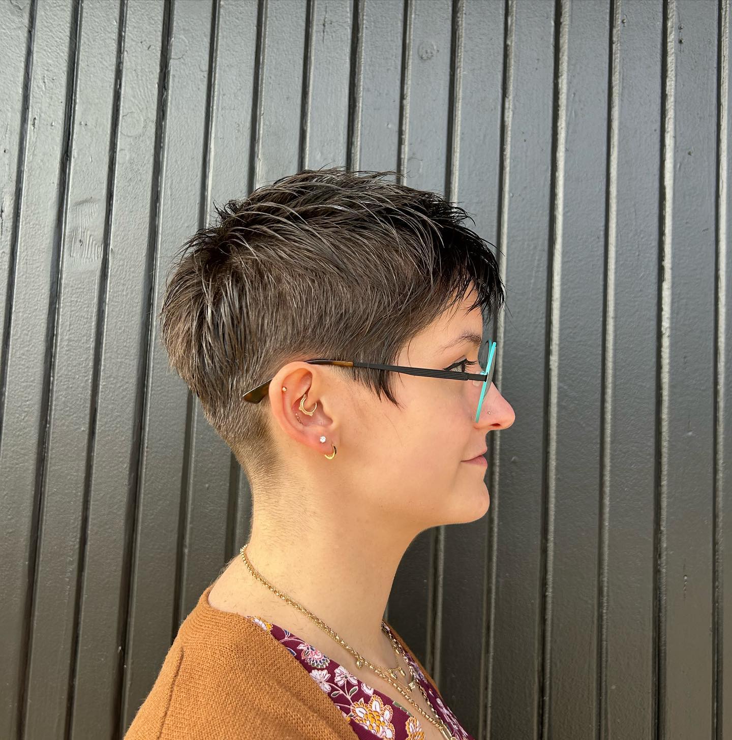 Cropped Textured Pixie with Cleanly Tapered Nape and Glasses-Friendly Fringe