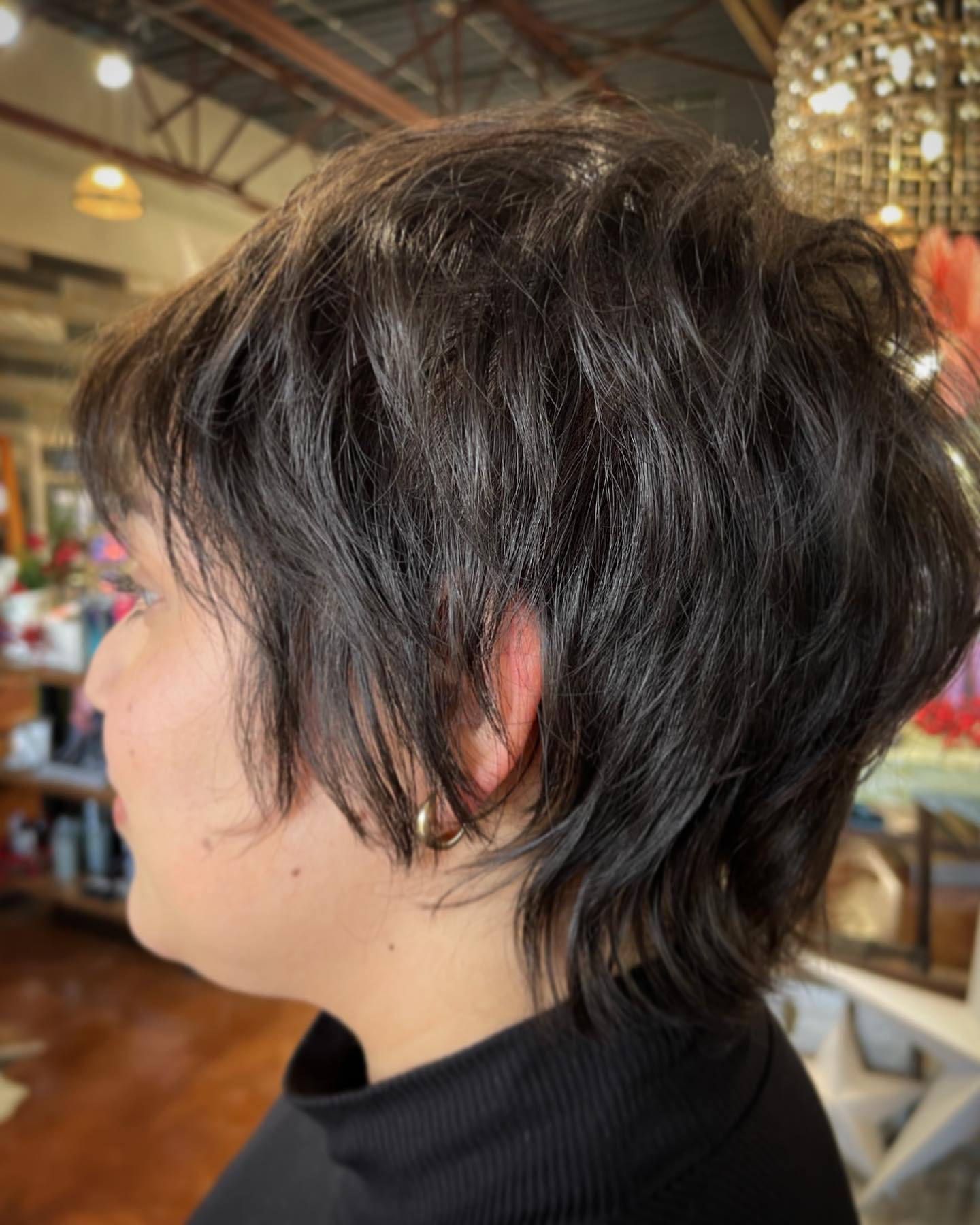 Mullet-Inspired Textured Pixie with Feathered Nape and Ear-Grazing Tendrils
