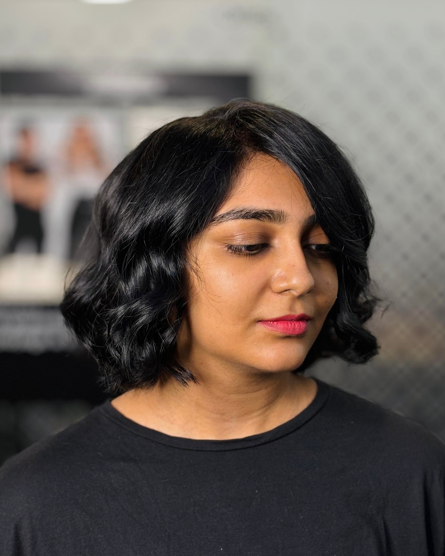 Deep-Parted Chin-Grazing French Bob with S-Wave Texture